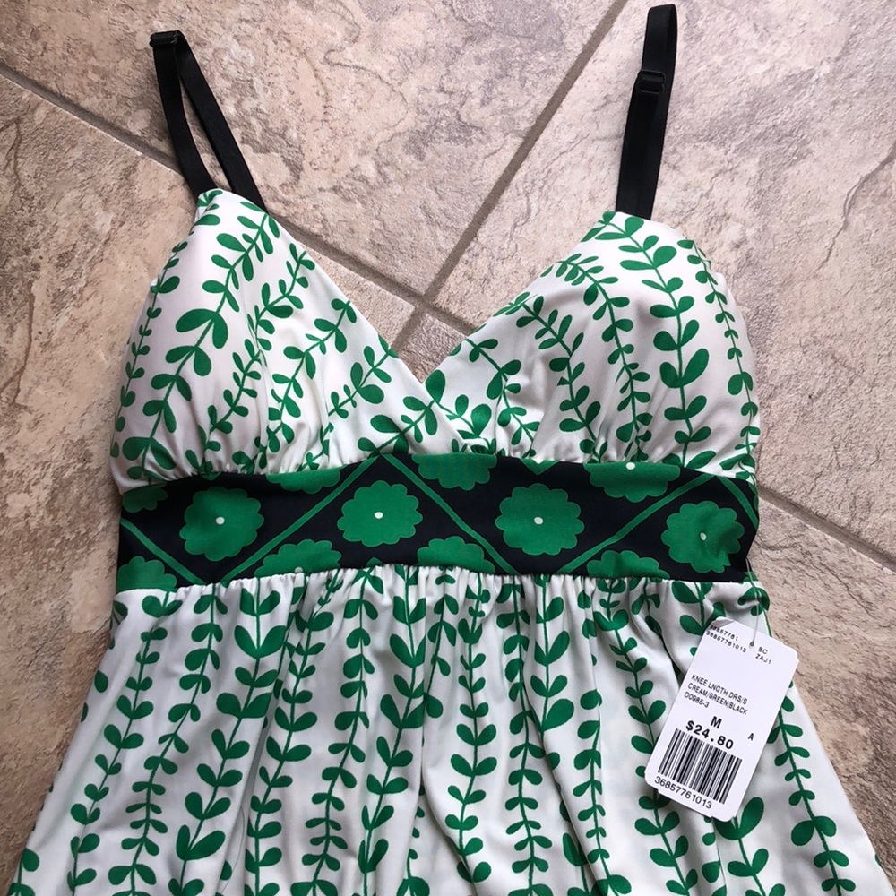 NWT Forever 21 women’s sun dress - Picture 3 of 6